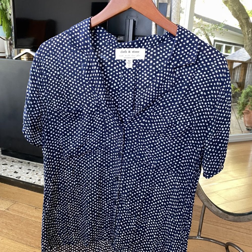 Anthropologie Cloth & Stone lightweight shirt